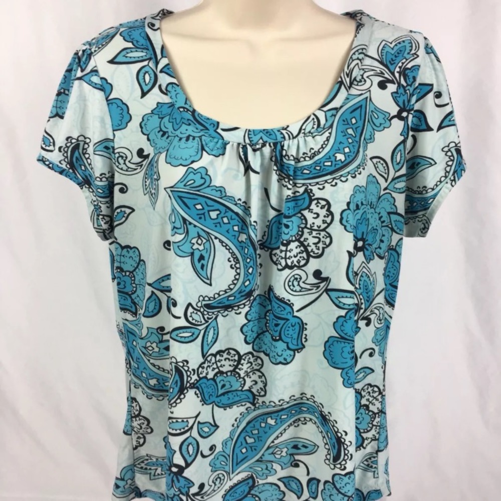 Victoria Short Sleeve Scoop Neck Career/Casual Top